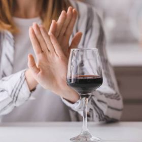 Zabieg wszywania Esperalu w Warszawie? To prostsze niż myślisz!